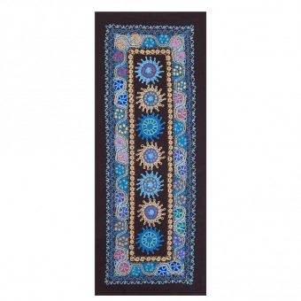 Tahriri Table Runner 